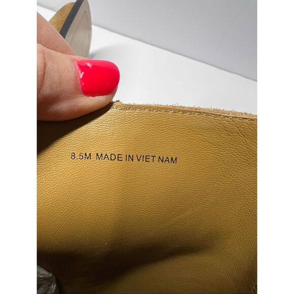 Everlane The City Boot Toasted Almond Suede Size 8.5 NWB - Picture 15 of 16